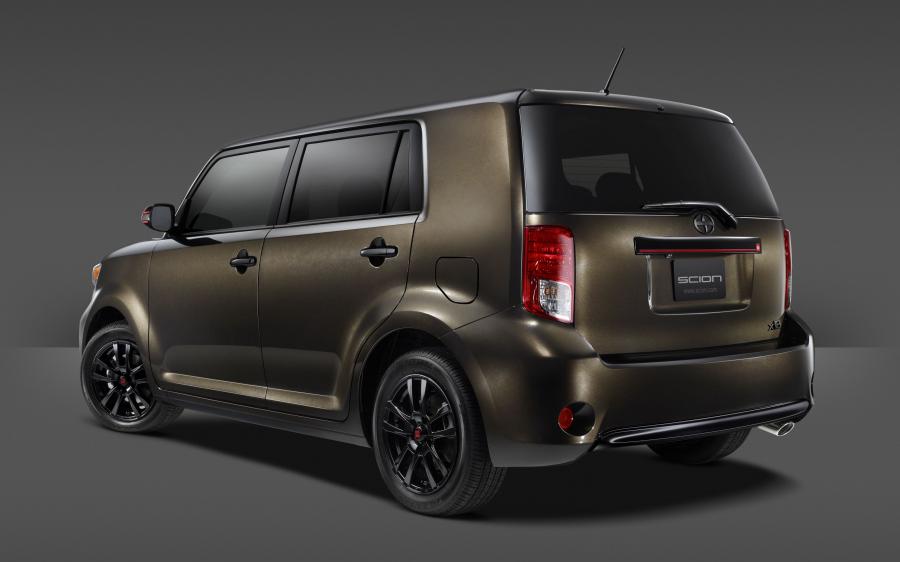  Scion xB 686 Parklan Edition 2015 года  (фото 2 из 6)